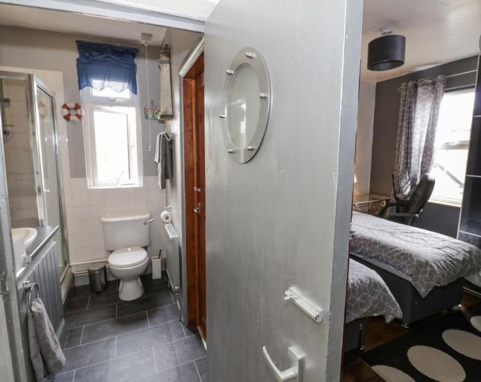 Lovely Comfortable 3 Bed Home, Вустер Экстерьер фото