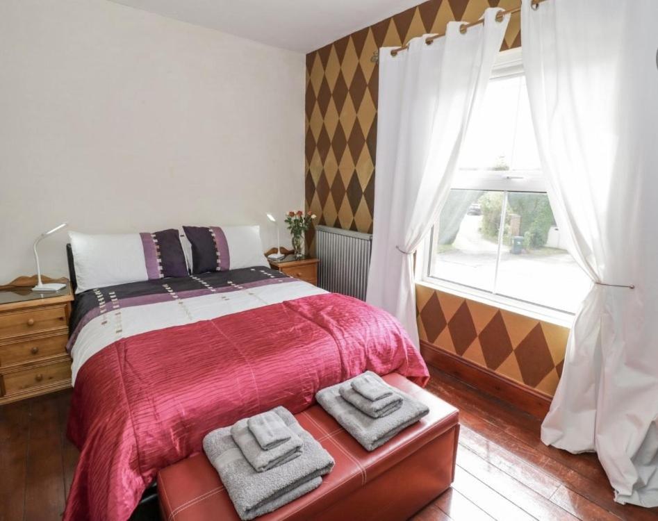 Lovely Comfortable 3 Bed Home, Вустер Экстерьер фото